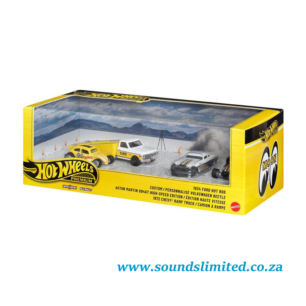 Hot Wheels Premium Collector Set, Assorted Mooneyes Box Set JHW45