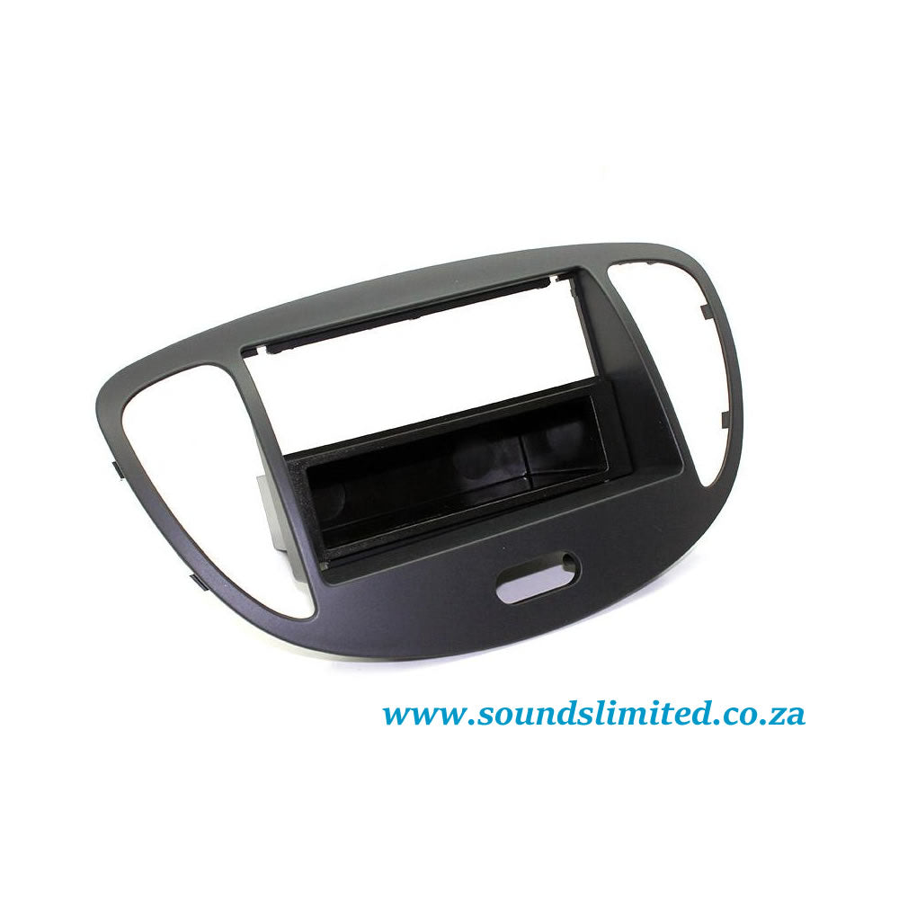 Hyundai I10 Fascia Plate (Radio Trim) Frame & Pocket