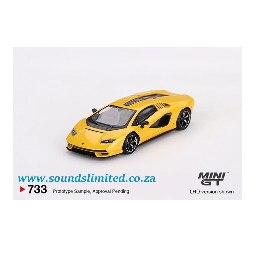 Mini GT #733 Lamborghini Countach LPI 800-4 New Giallo Orion