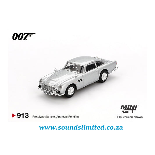 Mini GT #913 Aston Martin DB5 “Skyfall”