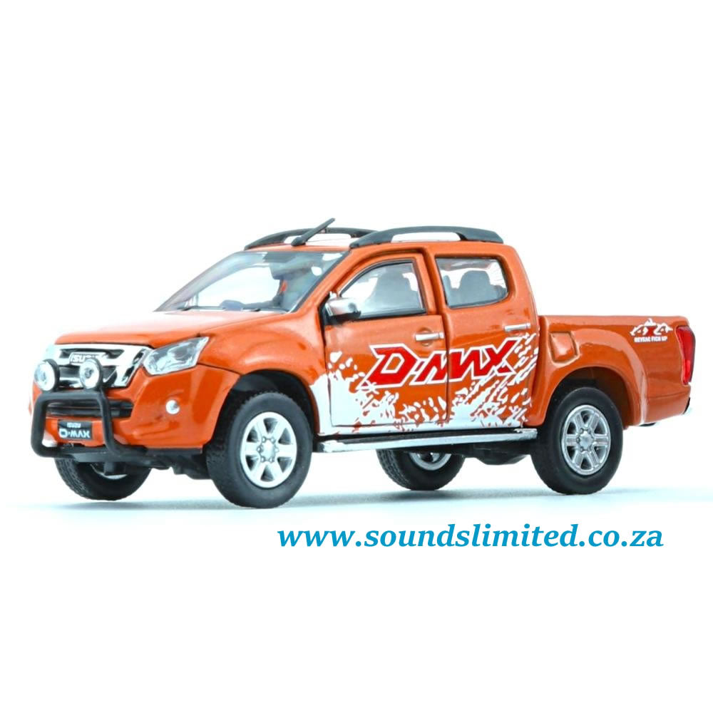 BM Creations 1/64 Isuzu 2018 D-MAX 64B0284 Orange RHD