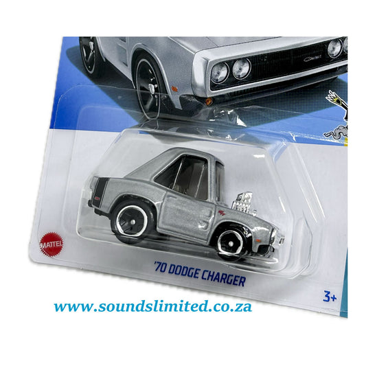 Hot Wheels '70 Dodge Charger Tooned Fast and Furious HTD86