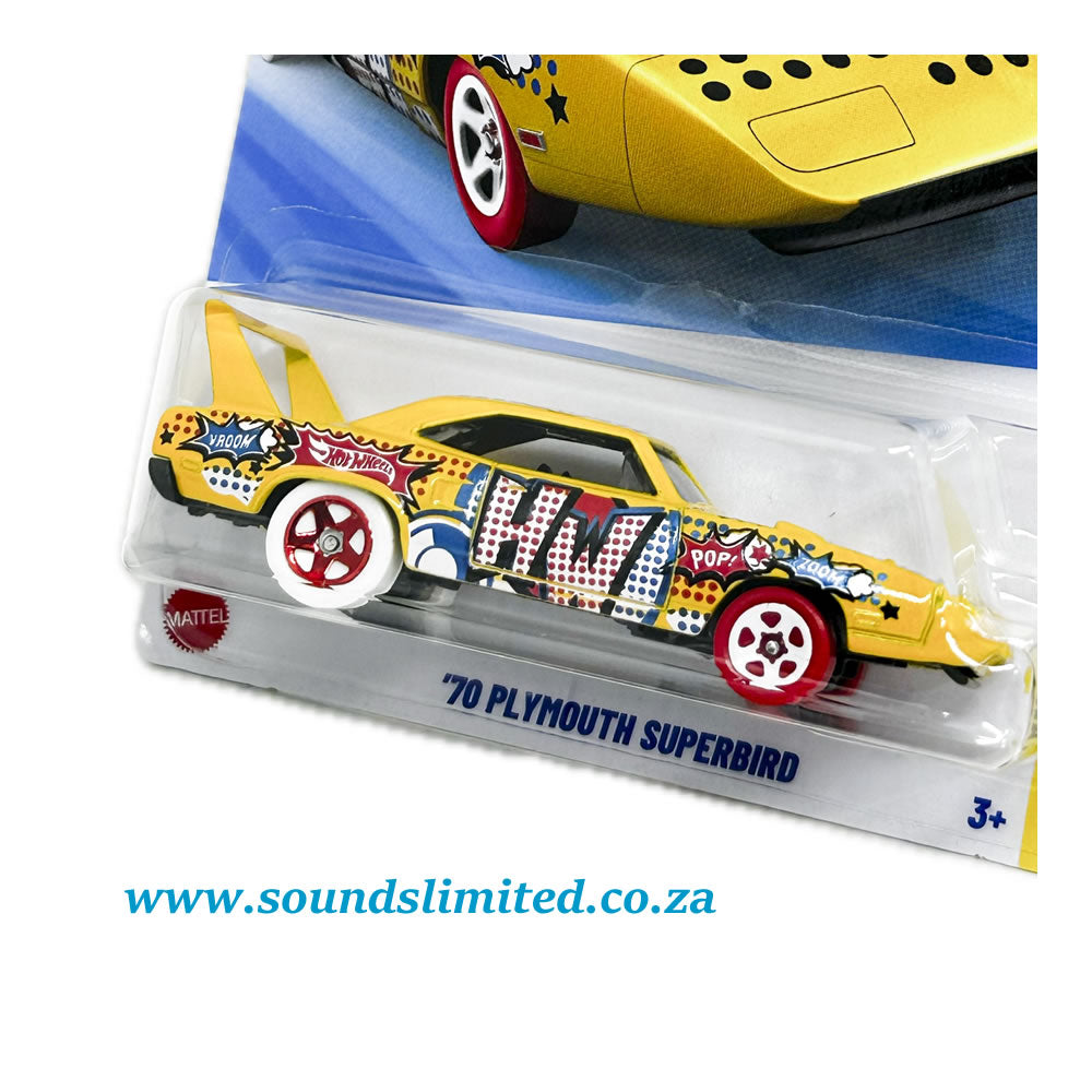Hot Wheels '70 Plymouth Superbird HYX31 Long Card