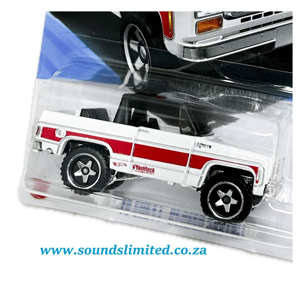 Hot Wheels '75 Chevy Blazer Custom HYY01 Long Card