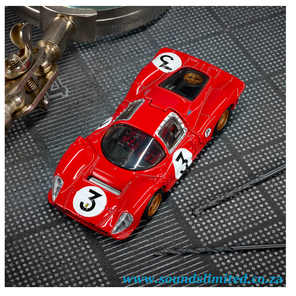 Hot Wheels Elite 64 1967 Ferrari 330 P4 JCP47