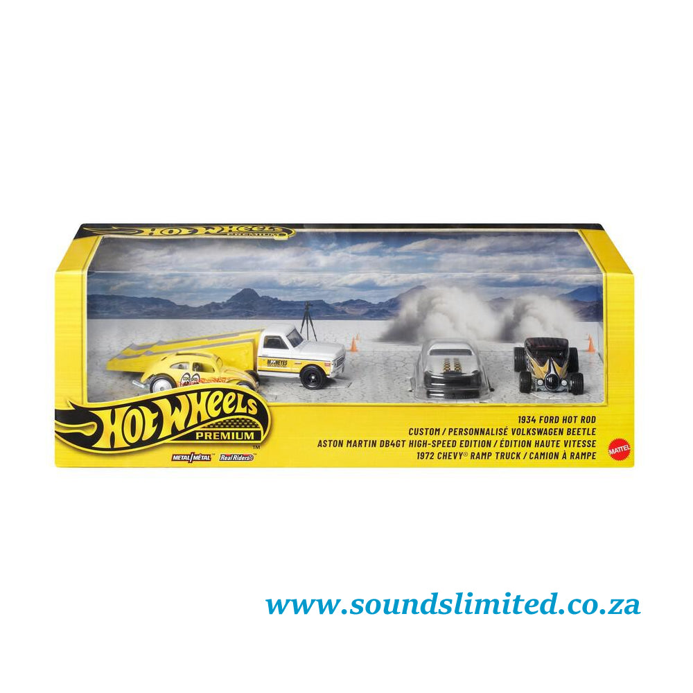 Hot Wheels Premium Collector Set, Assorted Mooneyes Box Set JHW45