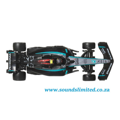 Hot Wheels Premium Formula 1 Mercedes-AMG Petronas #44 Lewis Hamilton Formula One Team W15 JBM16