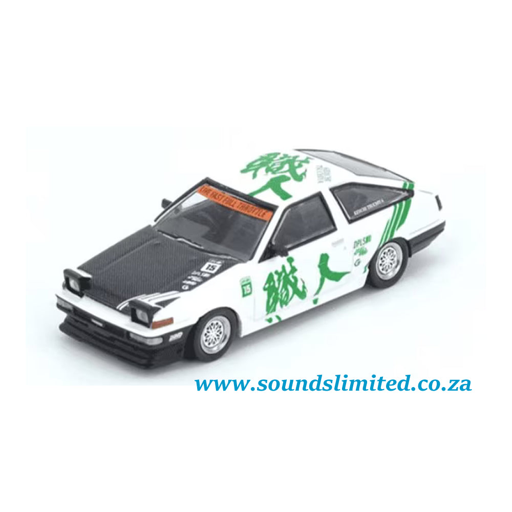 Inno64 Toyota Sprinter Trueno AE86 "Keiichi Tsuchiya" Limited Edition IN64-AE86-KT