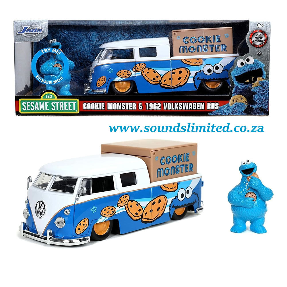 Jada Toys 1/24 1963 VW Volkswagen Bus Pickup + Talking Cookie Monster Figure #31751