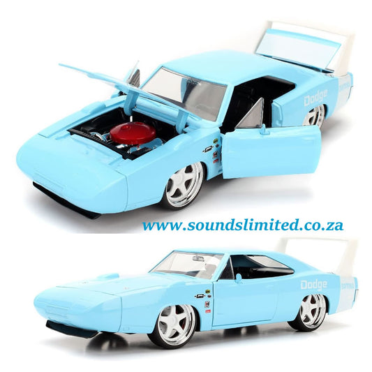 Jada 98169 1969 Dodge Charger Daytona Light Blue Bigtime Muscle