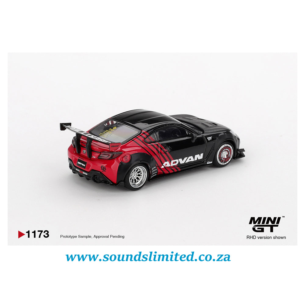 Mini GT #1173 Toyota GR86 LB★Nation Advan