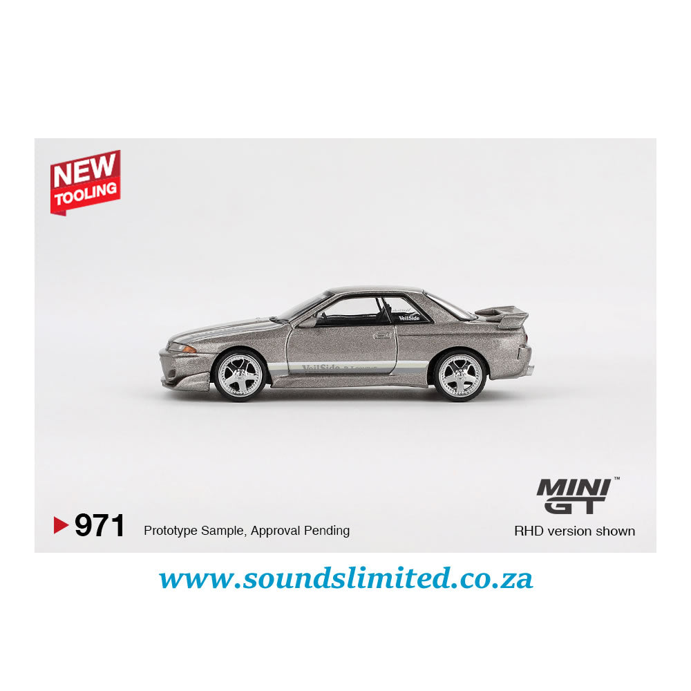 Mini GT #971 Nissan Skyline GT-R (R32) Veilside Combat C-I Veilside Combat Grey
