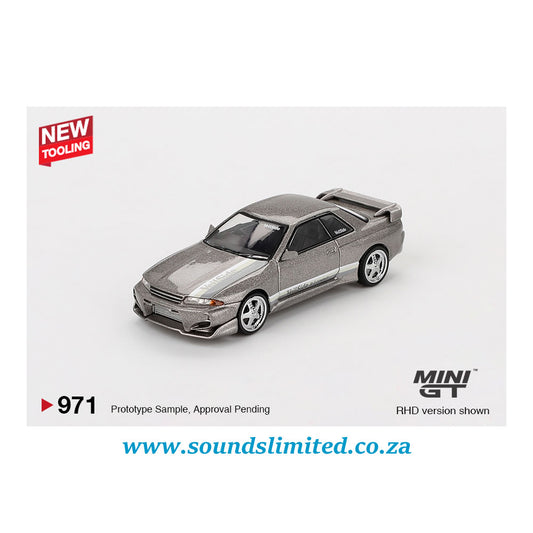 Mini GT #971 Nissan Skyline GT-R (R32) Veilside Combat C-I Veilside Combat Grey