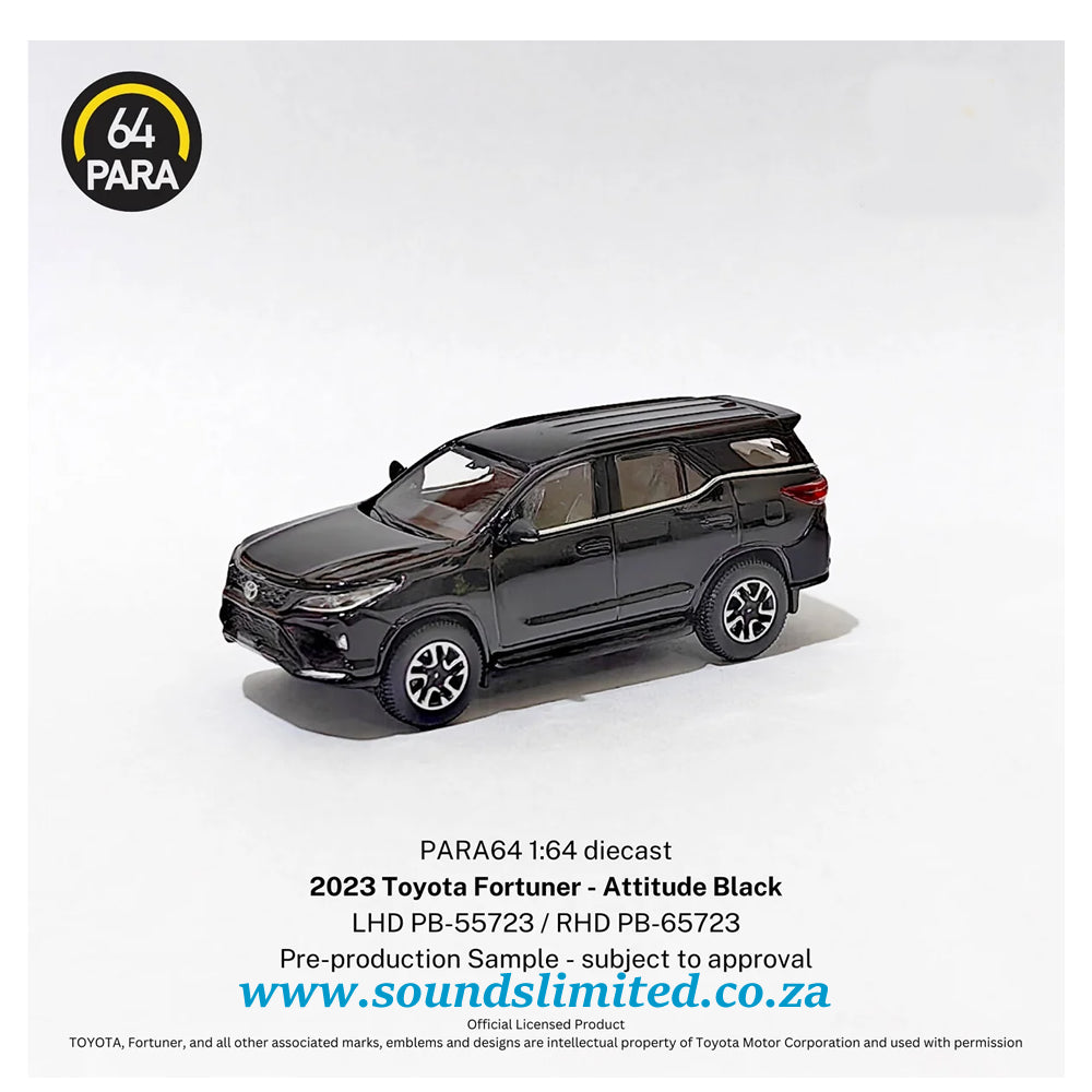 Para64 2023 Toyota Fortuner Attitude Black PB-65723