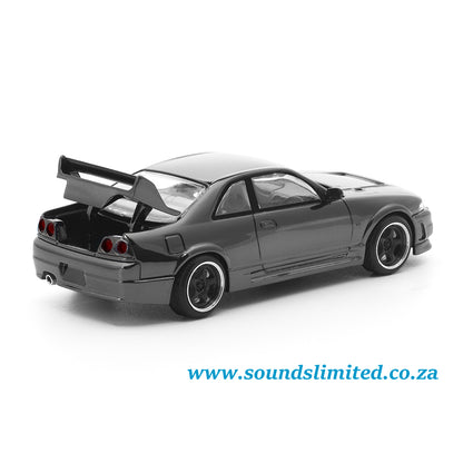 Pop Race R33 GT-R Dark Chrome PRDC003