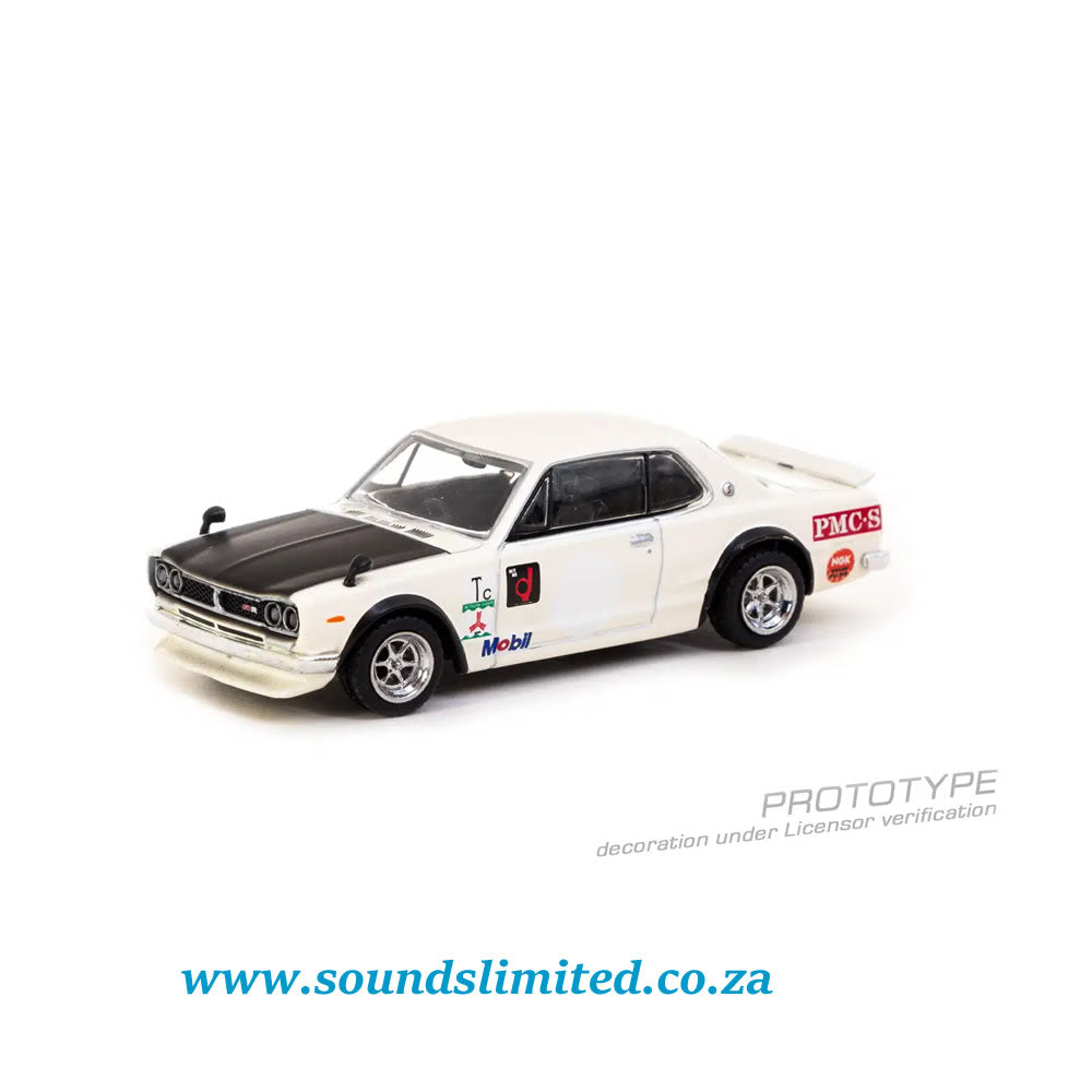 Tarmac Works 1/64 GLOBAL64 Nissan Skyline 2000 GT-R (KPGC10) White T64G-043-WH2 Lamley Special Edition