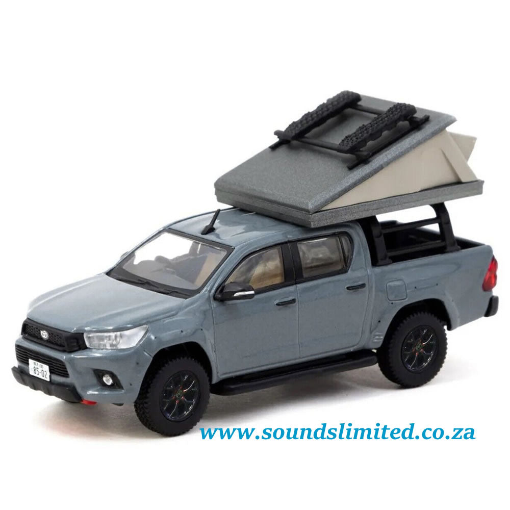 Tarmac Works Toyota Hilux Grey 1/64 T64R-041-Camp
